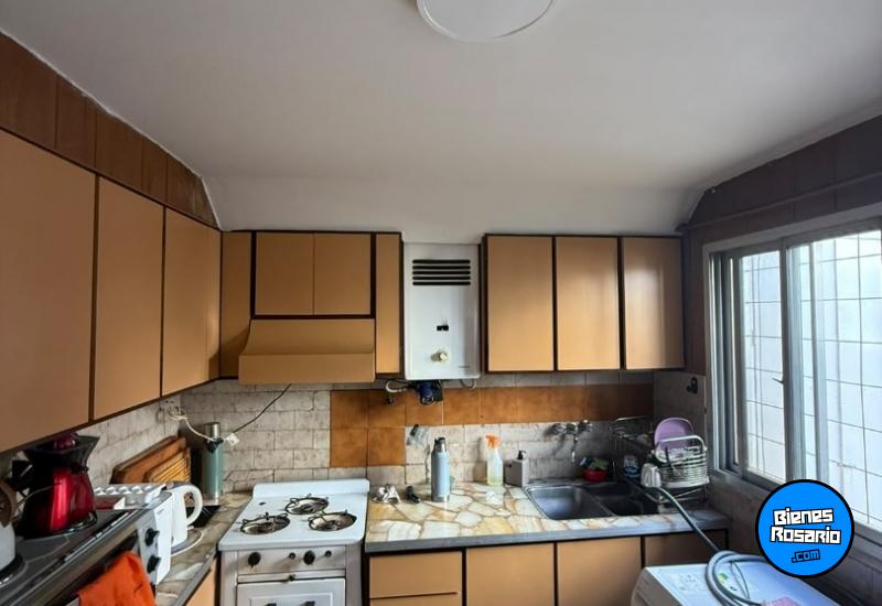 Departamentos de pasillo - Rosario - Venta