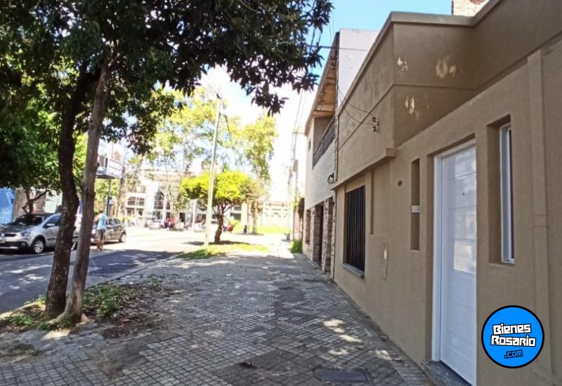 Casas - Rosario -  Alquiler