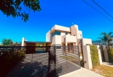 Casas - Funes - Venta