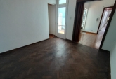 Departamentos de pasillo - Rosario - Venta