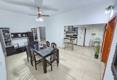 Casas - Rosario -  Alquiler