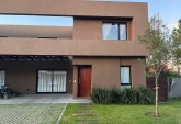 Casas - Funes - Venta