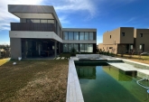 Casas - Funes - Venta
