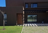 Casas - Funes - Venta