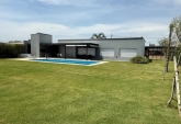 Casas - Funes - Venta
