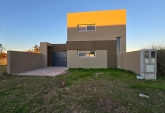 Casas - Pueblo Esther -  Alquiler
