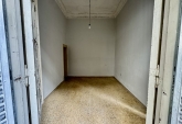 Departamentos de pasillo - Rosario - Venta